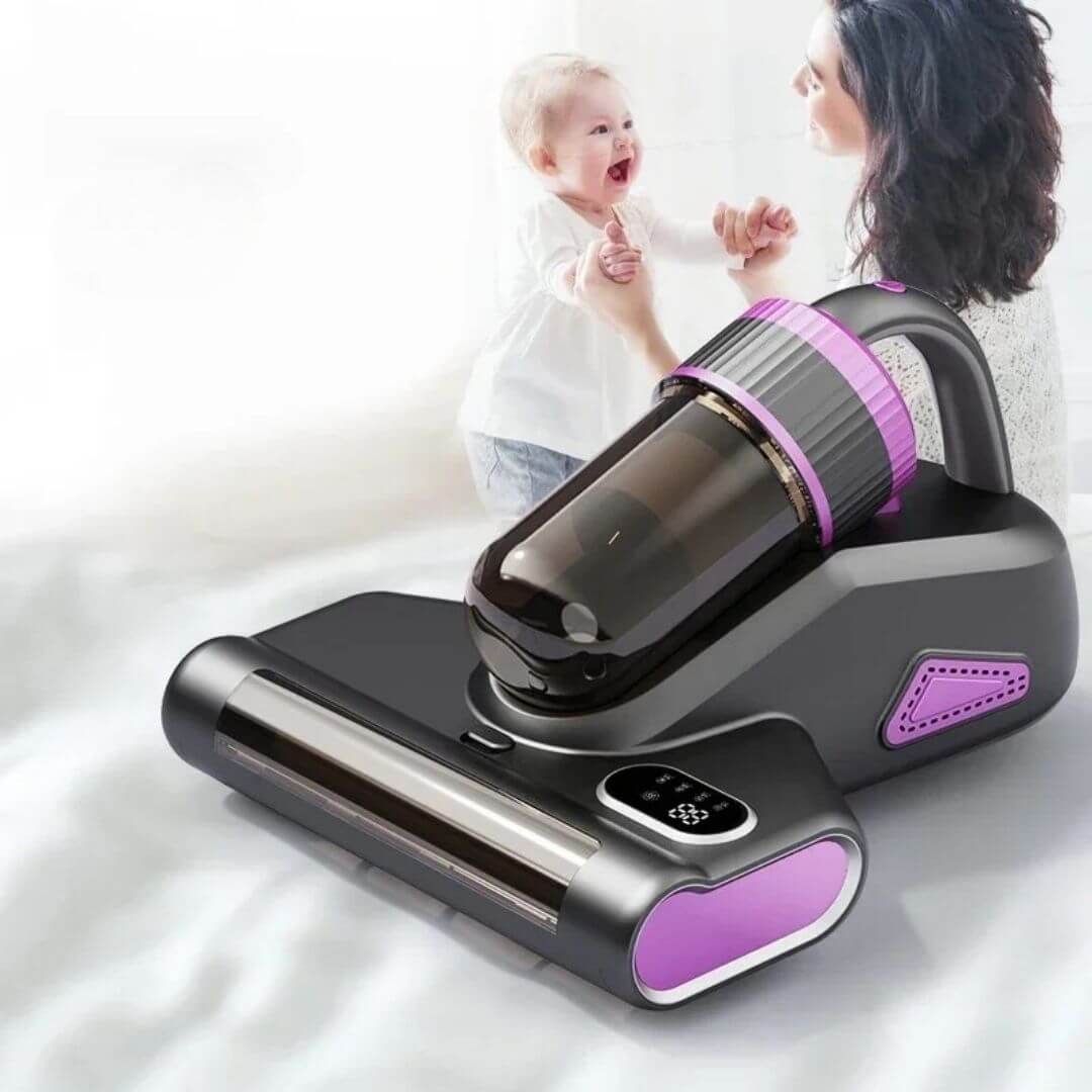aspirateur a main maman bebe heureux