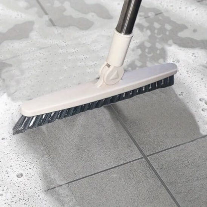 balai brosse beige nettoyage carrelage blanc