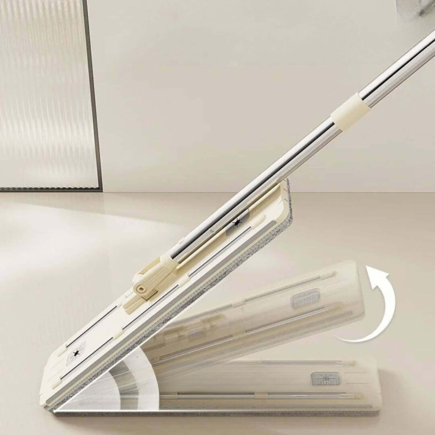 balai en microfibres plat retour instantane rotation