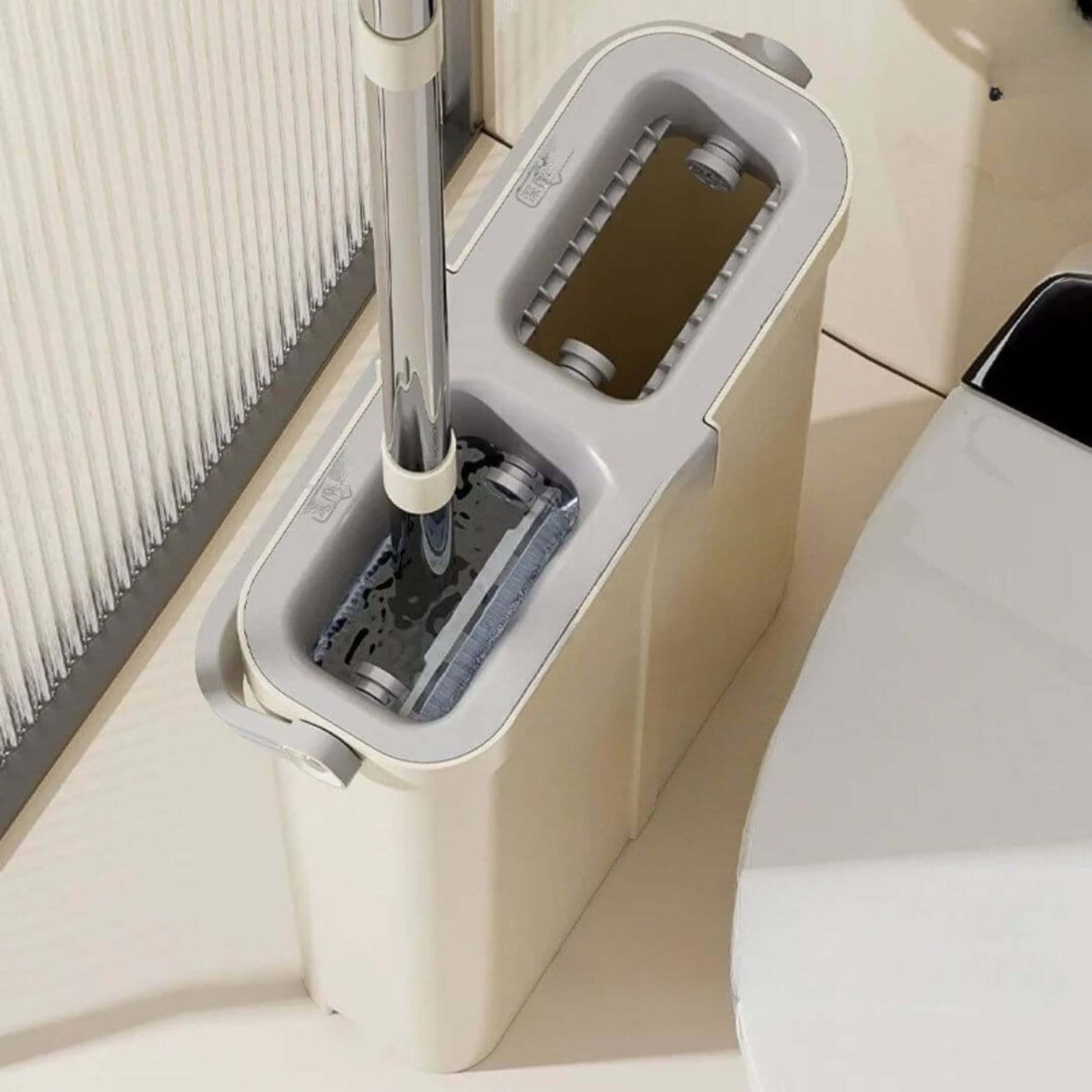 balai en microfibres rangement simple intelligent