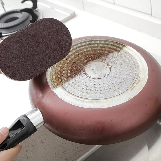 eponge magique face marron decapage casserole