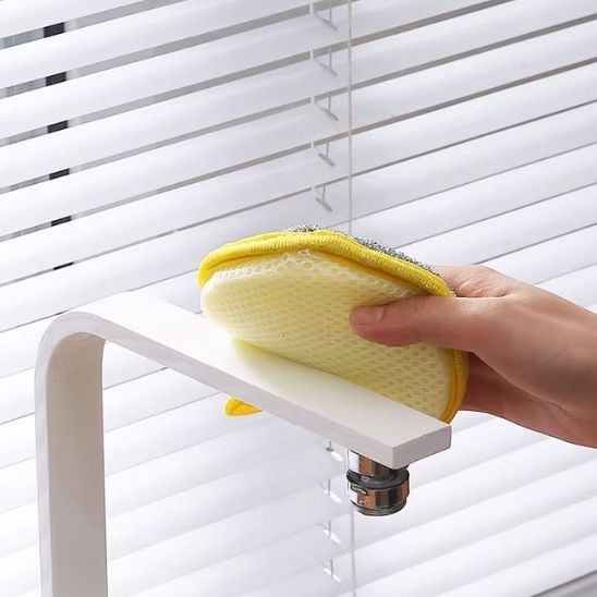 eponge magique jaune nettoyage robineterie